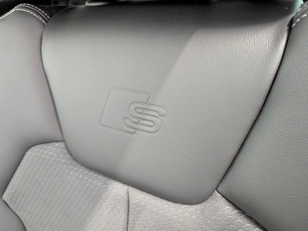 AUDI SQ5 Sportback 3.0 V6 TDI quattro T-Tronic*5J GAR ALL-BLACK AHK 2'400KG STANDHEIZUNG MASSAGE CAM UVM*-showroom-element-3