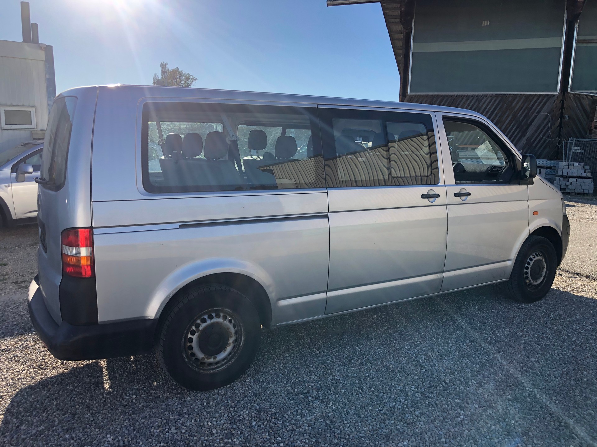 VW T5 Caravelle Comfort 2.5TDI PD 4M-image-4