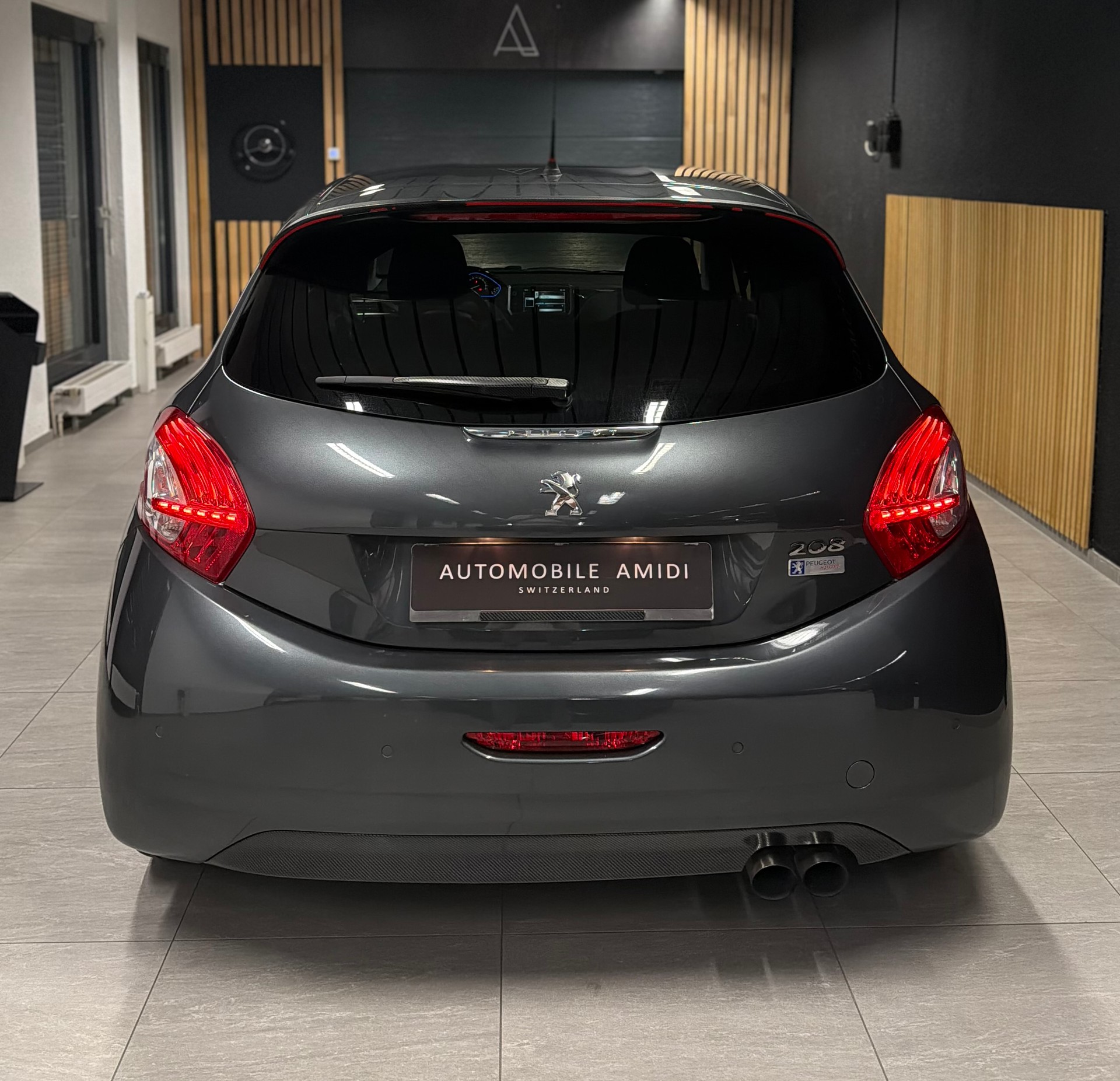 PEUGEOT 208 1.2 VTI Active-showroom-element-3
