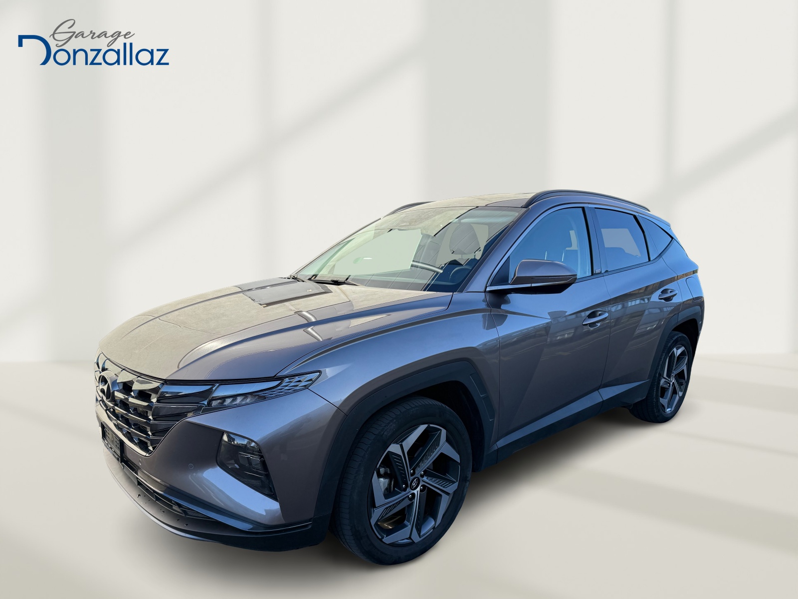HYUNDAI Tucson 1.6 TGDI HEV Amplia 4WD(M)