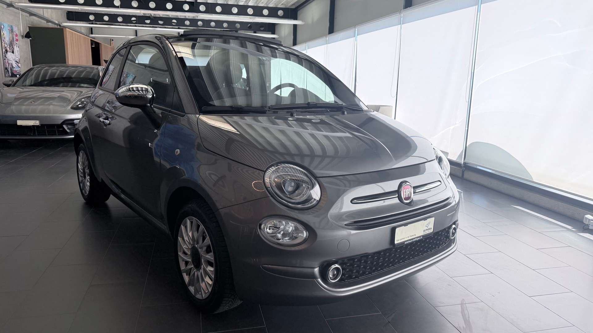 FIAT 500 C 1.0 Hybrid Swiss Edition-showroom-element-2