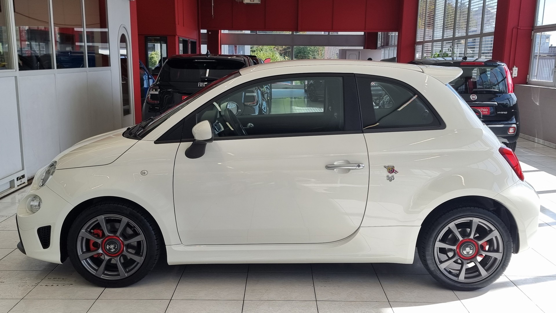 FIAT 595 Abarth 1.4 T-Jet 145-showroom-element-2