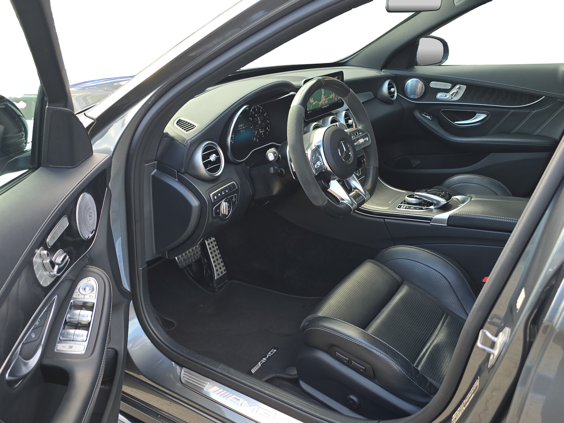 MERCEDES-BENZ C 63 S AMG-image-6
