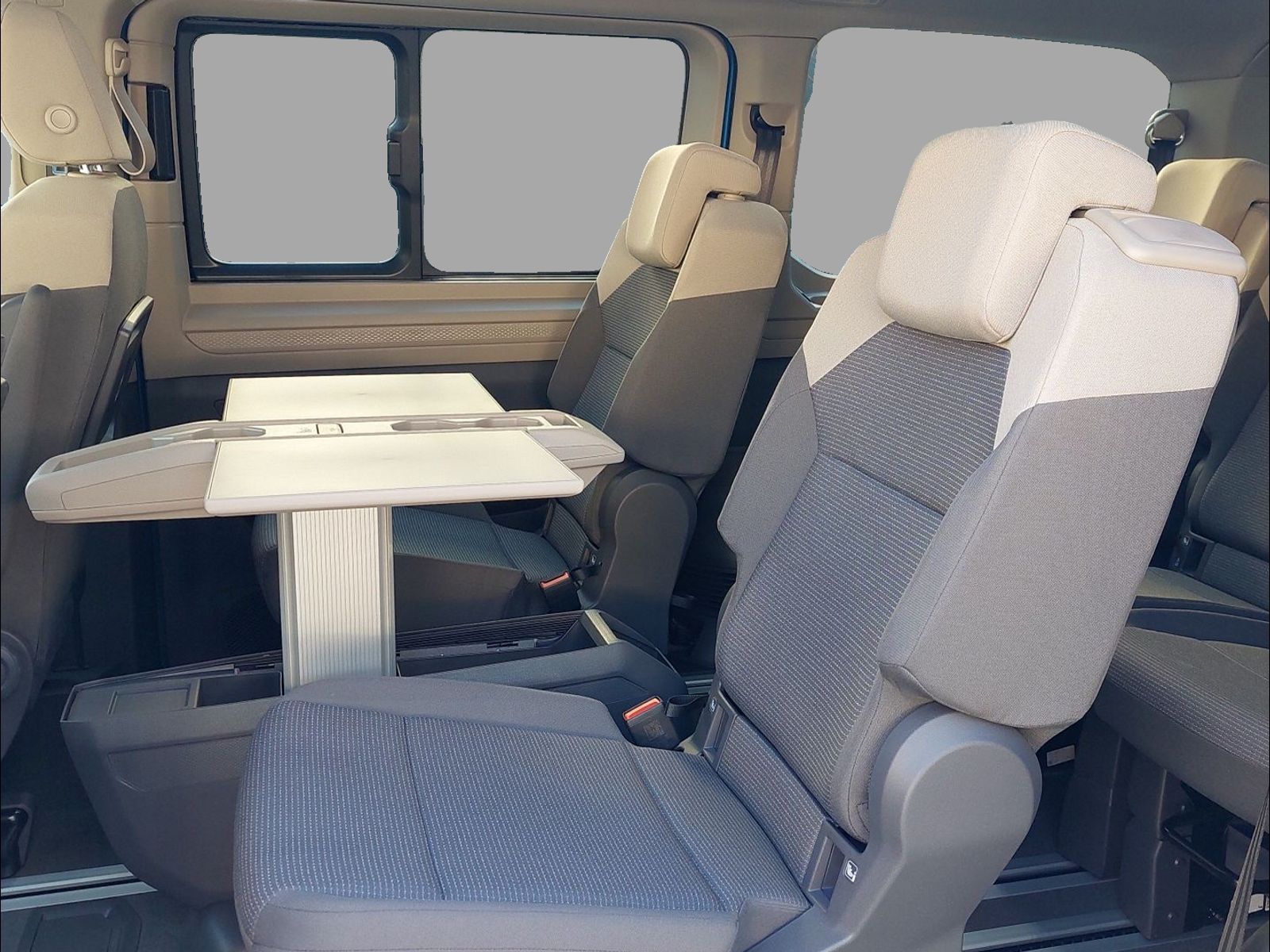 VW Multivan 2.0 TDI Liberty DSG-image-10