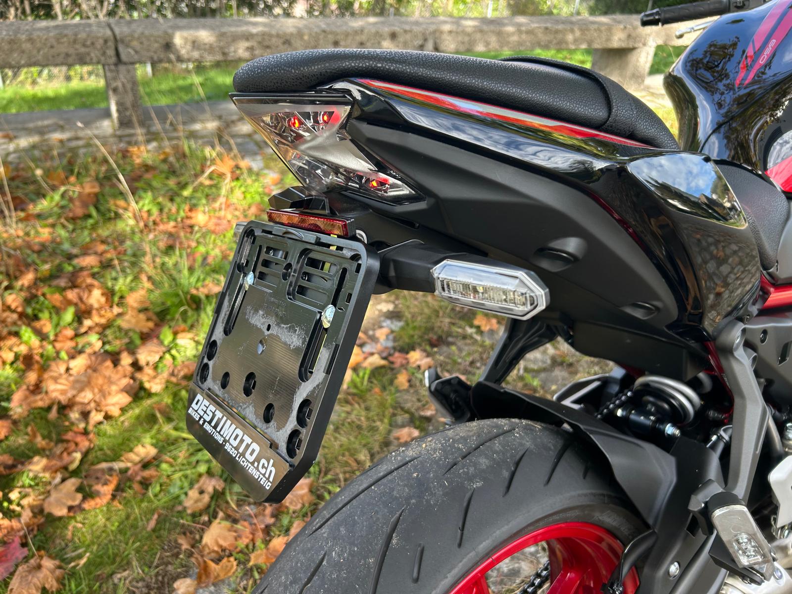 KAWASAKI Z 650-image-7