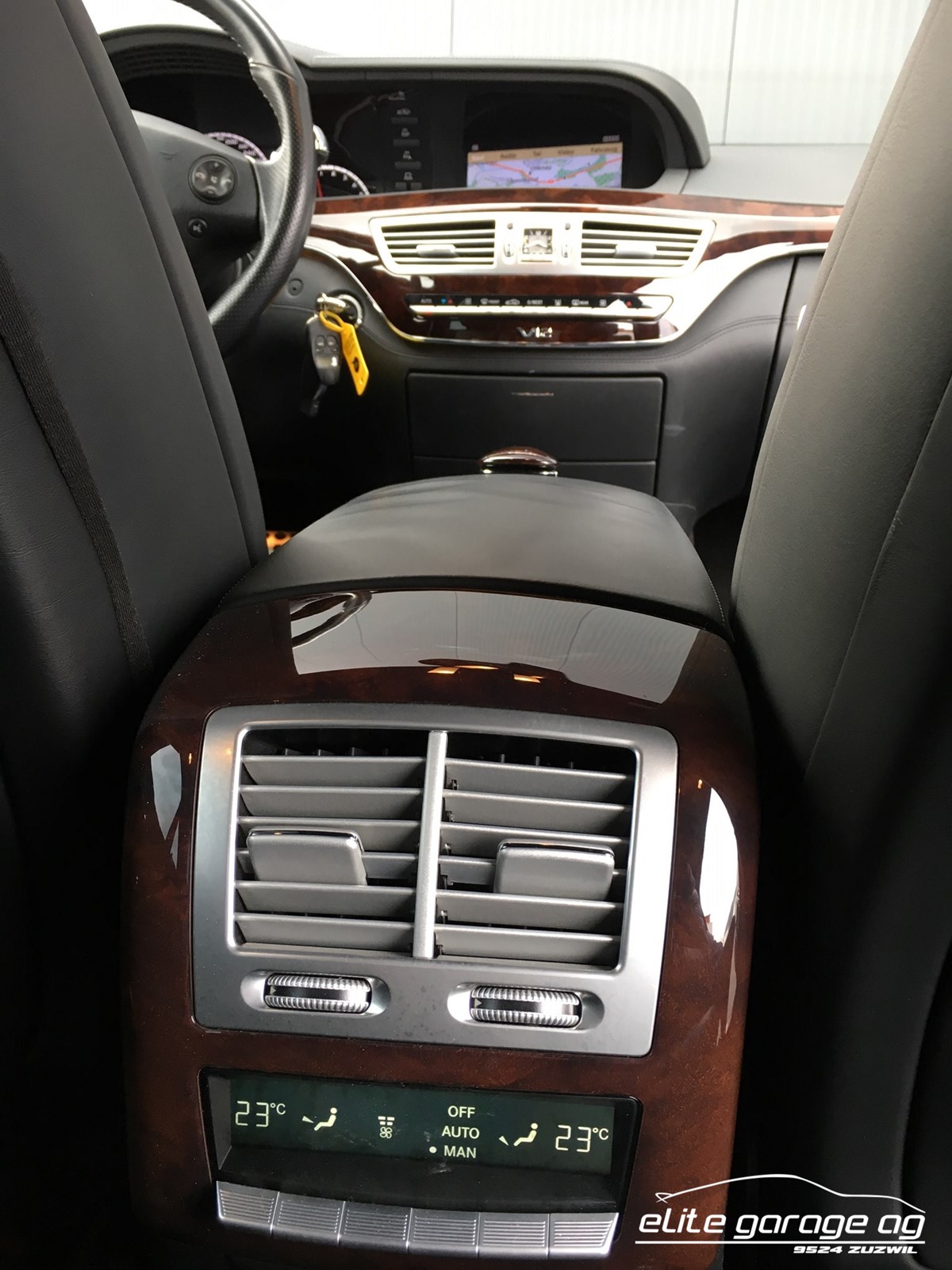 MERCEDES-BENZ S 65 AMG L Automatic-image-14