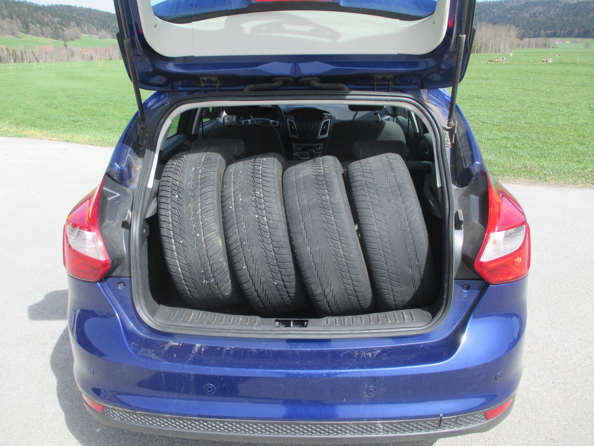 FORD Focus 1.0 SCTi Titanium-image-7