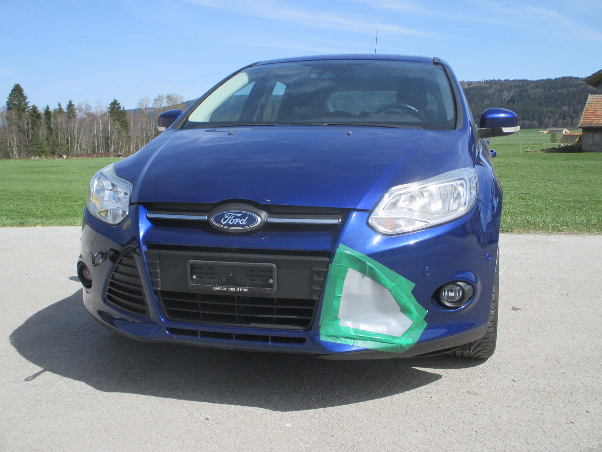FORD Focus 1.0 SCTi Titanium-image-14
