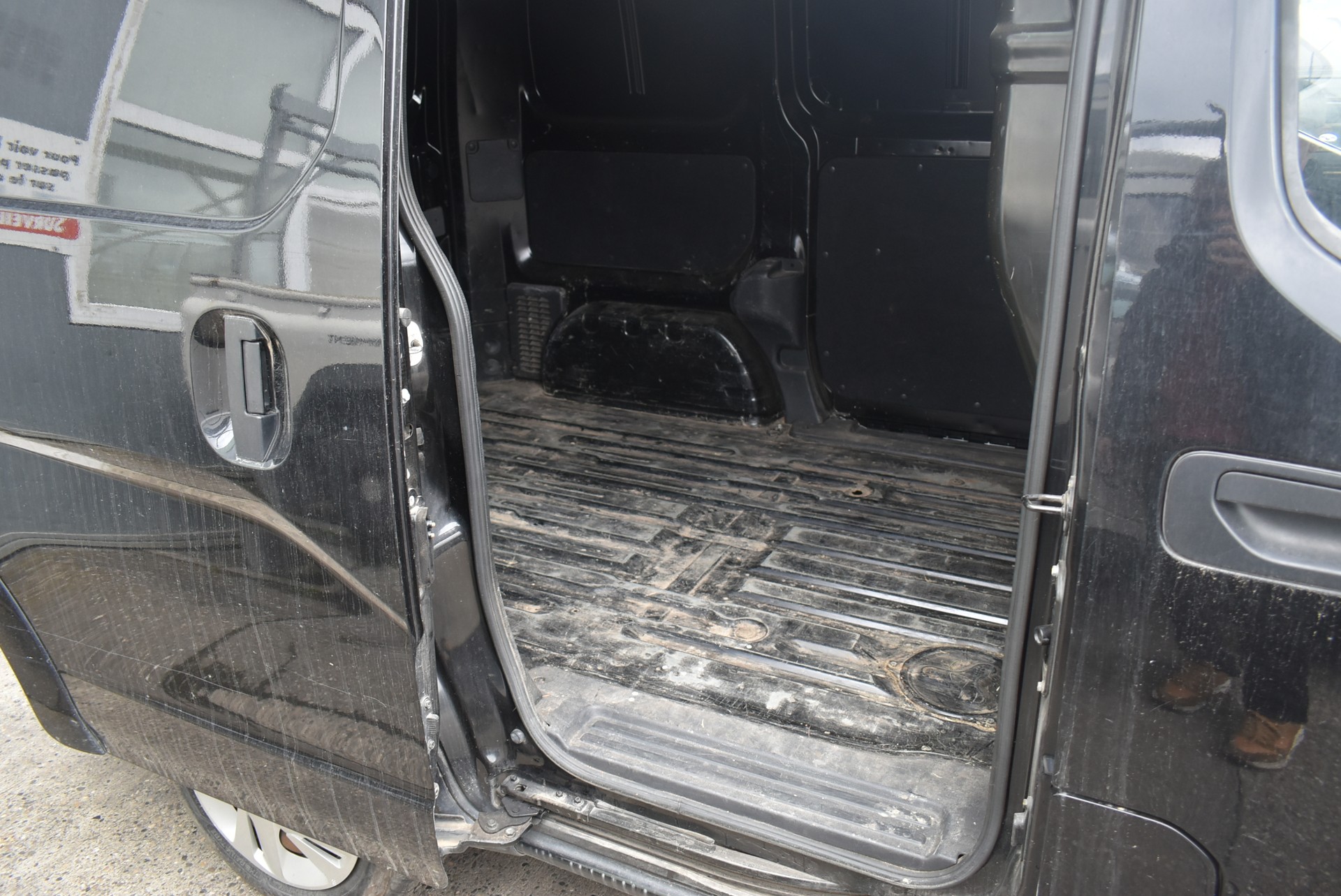 NISSAN e-NV200 Pro (incl. battery)-image-6
