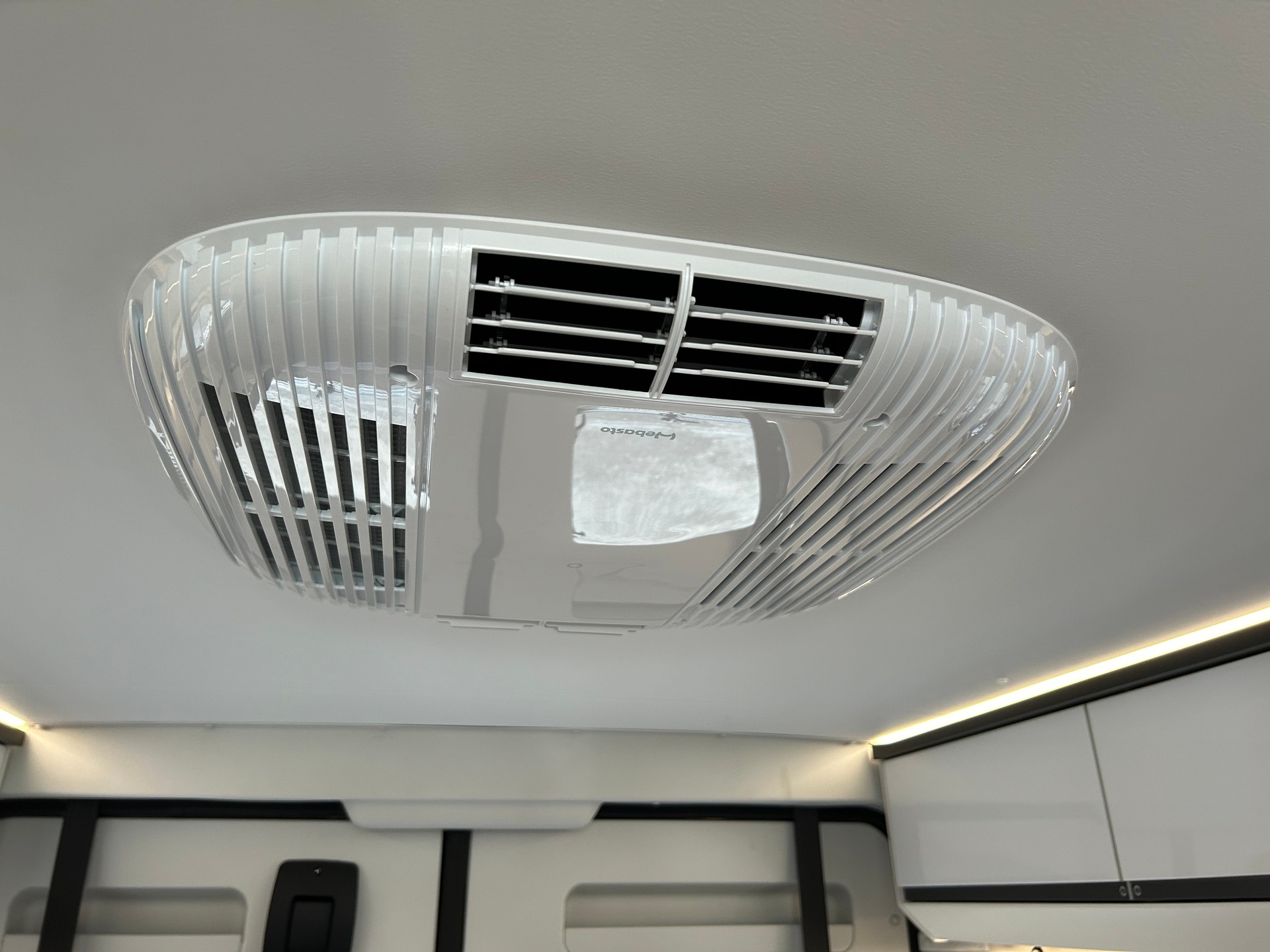 ADRIA Twin Supreme 640 SGX-image-16