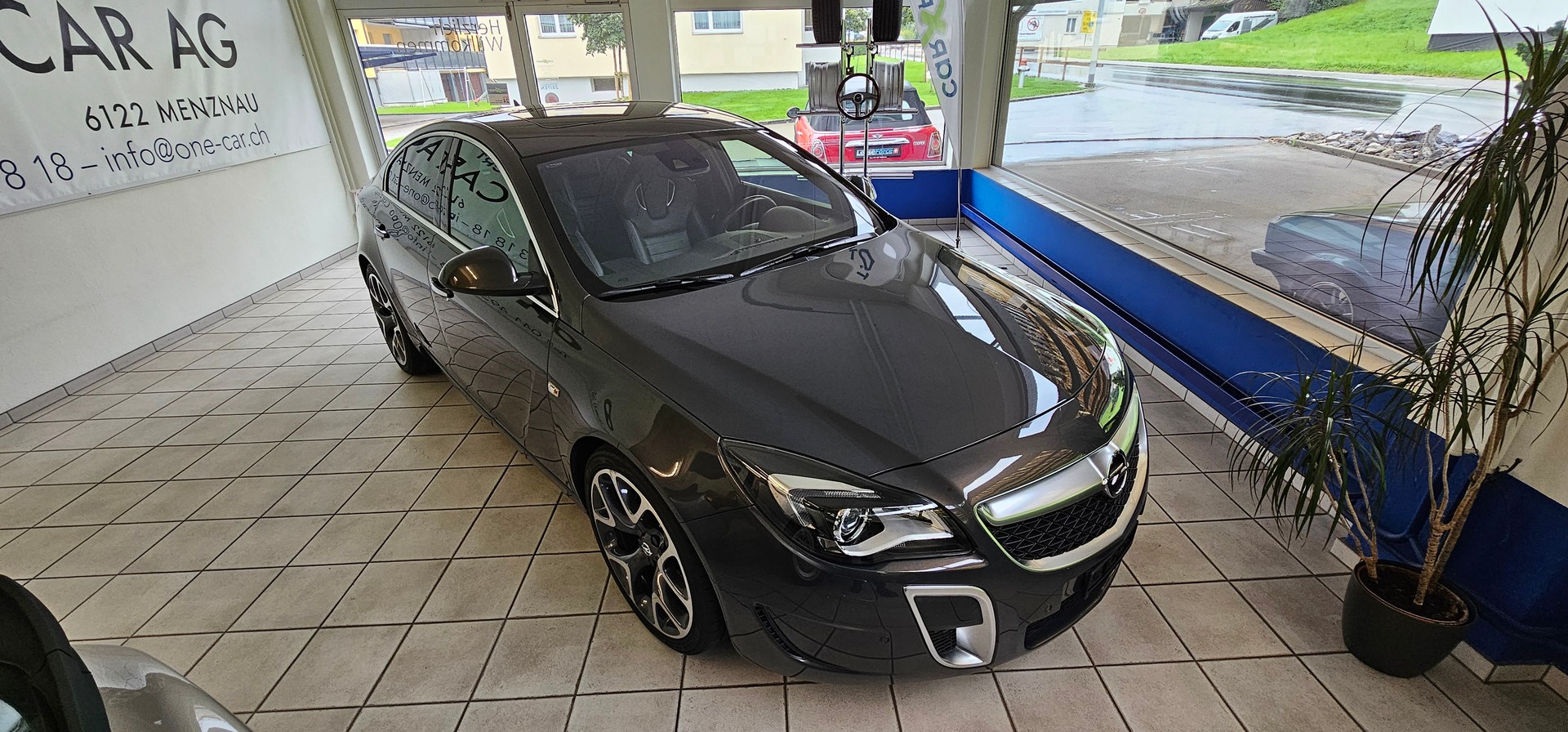 OPEL Insignia 2.8 Turbo OPC 4WD Automatic-image-2