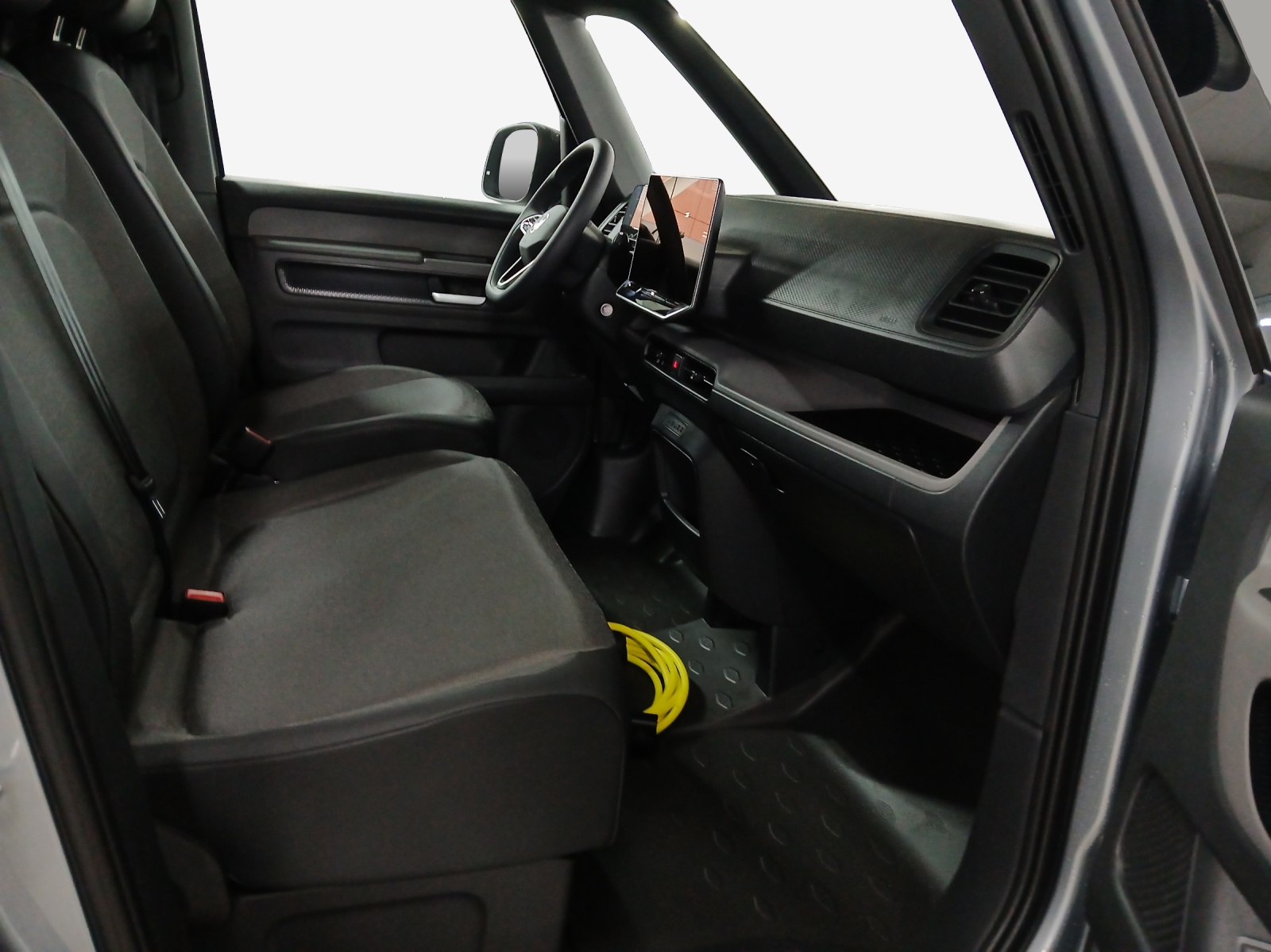 VW ID. Buzz Cargo Pro-image-13