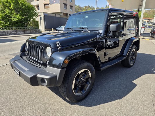 JEEP Wrangler 2.8CRD Sahara X-showroom-element-3