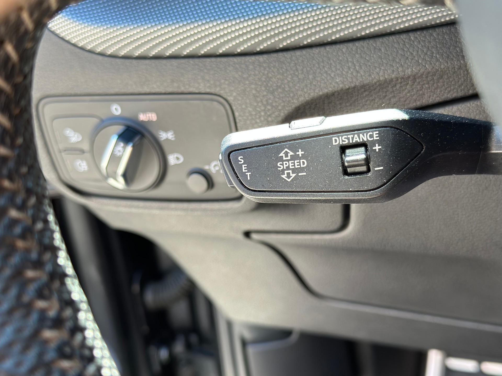 AUDI Q2 35 TFSI Sport S-tronic-image-22