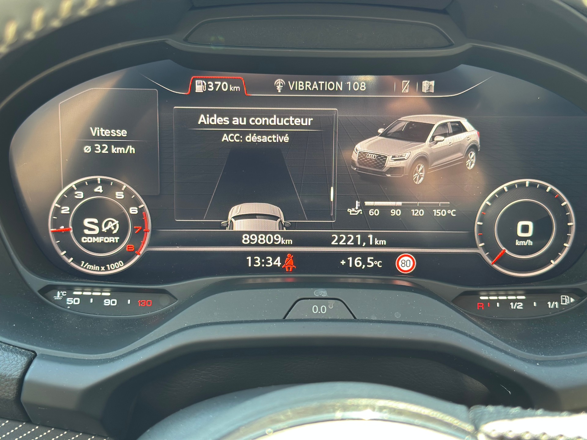 AUDI Q2 35 TFSI Sport S-tronic-image-30