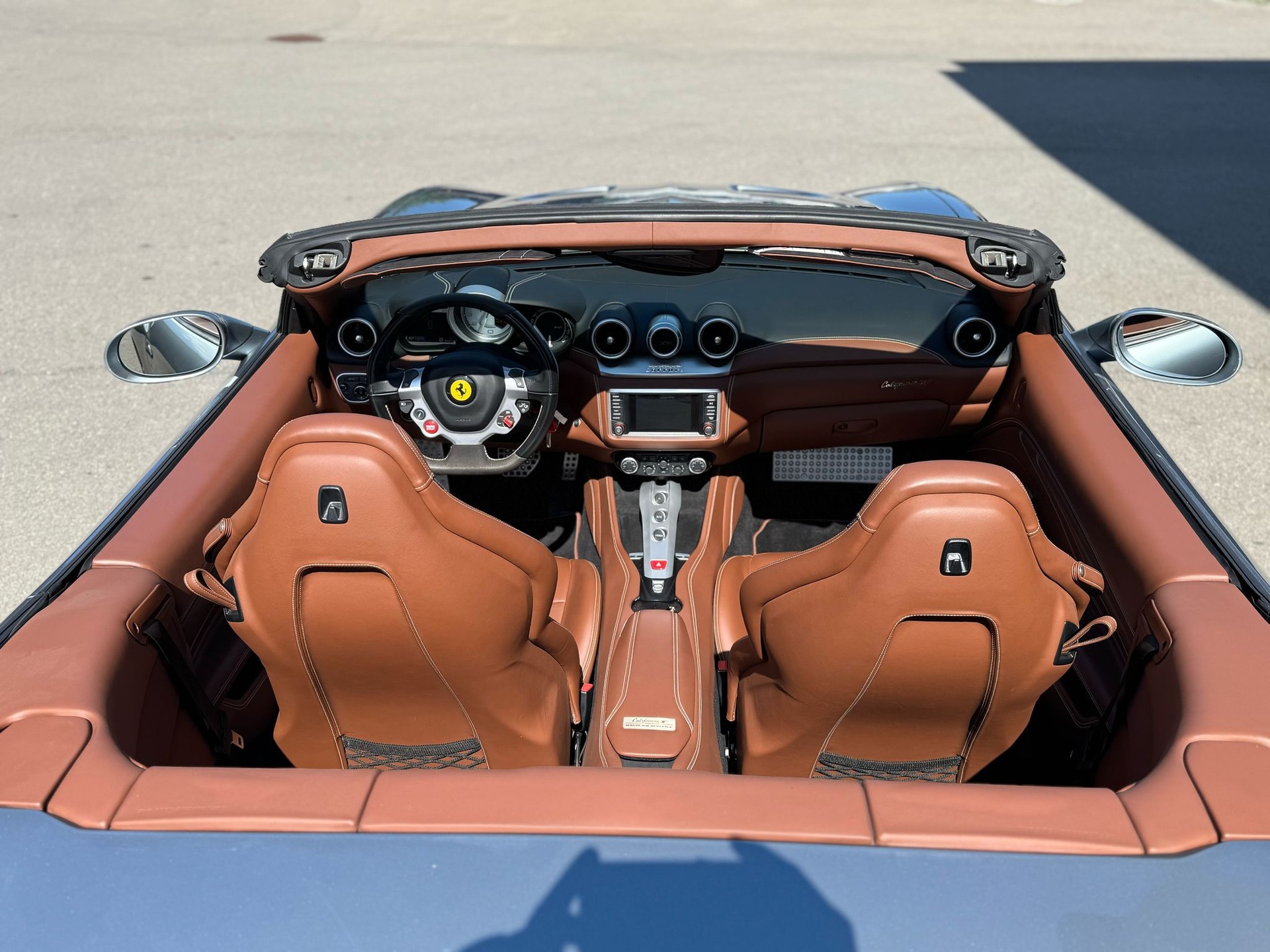 FERRARI California 3.9 V8 T-image-10