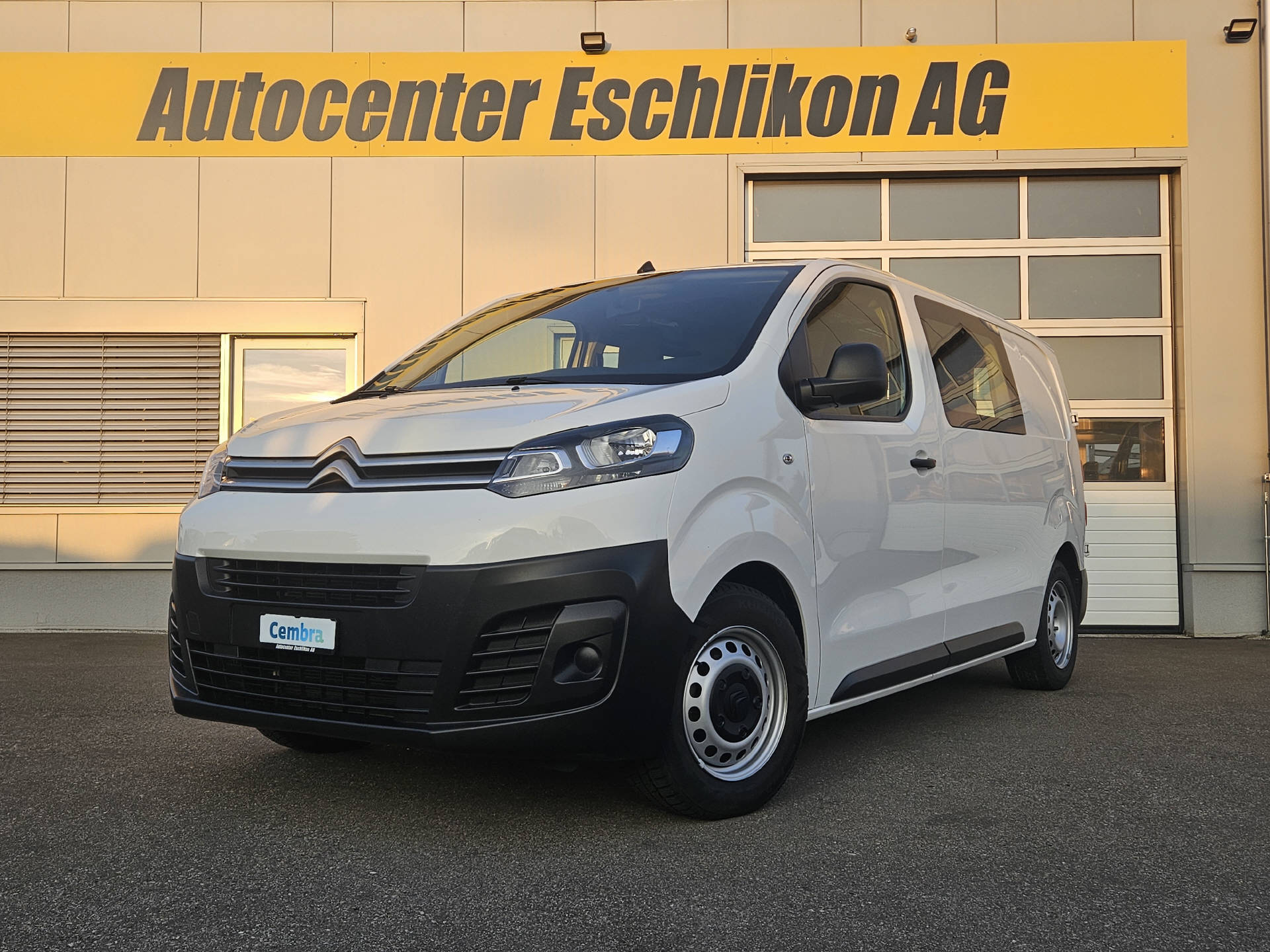 CITROEN Jumpy DKaw. M vertieft var. 1.5 BlueHDi 120 Swiss Edition S/S * 6- Plätzer * Klima * Tempomat *
