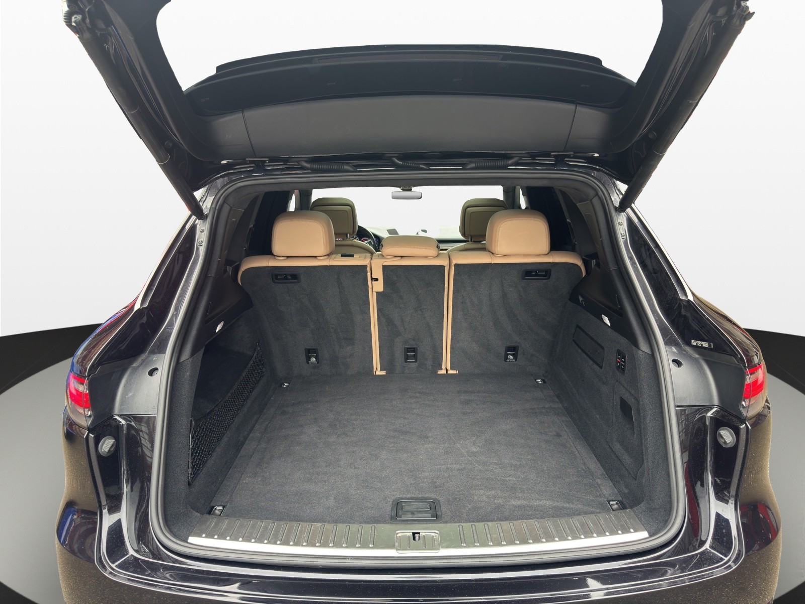 PORSCHE Cayenne Turbo-image-19