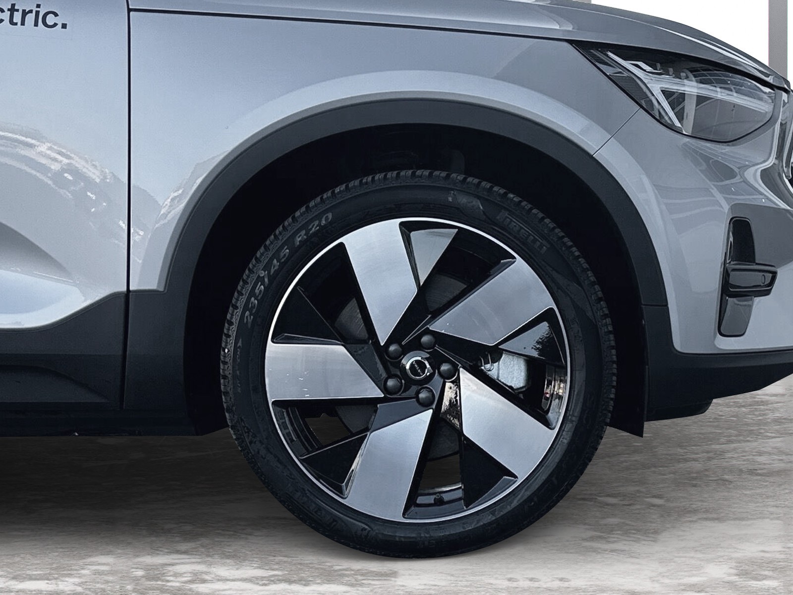 VOLVO XC40 E80 Twin Plus AWD-image-7