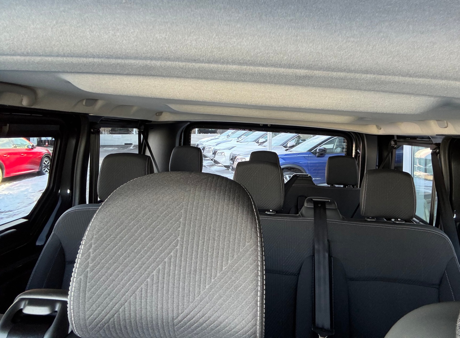 NISSAN Primastar 170 2.8L1H1 Tekna 9 Plätzer-image-13