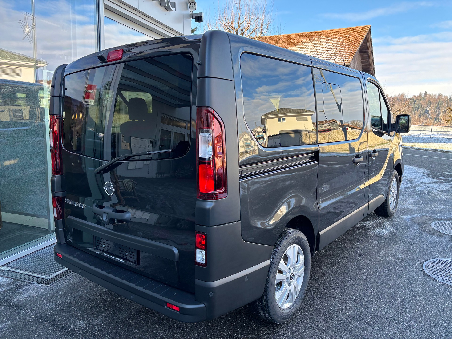 NISSAN Primastar 170 2.8L1H1 Tekna 9 Plätzer-image-3