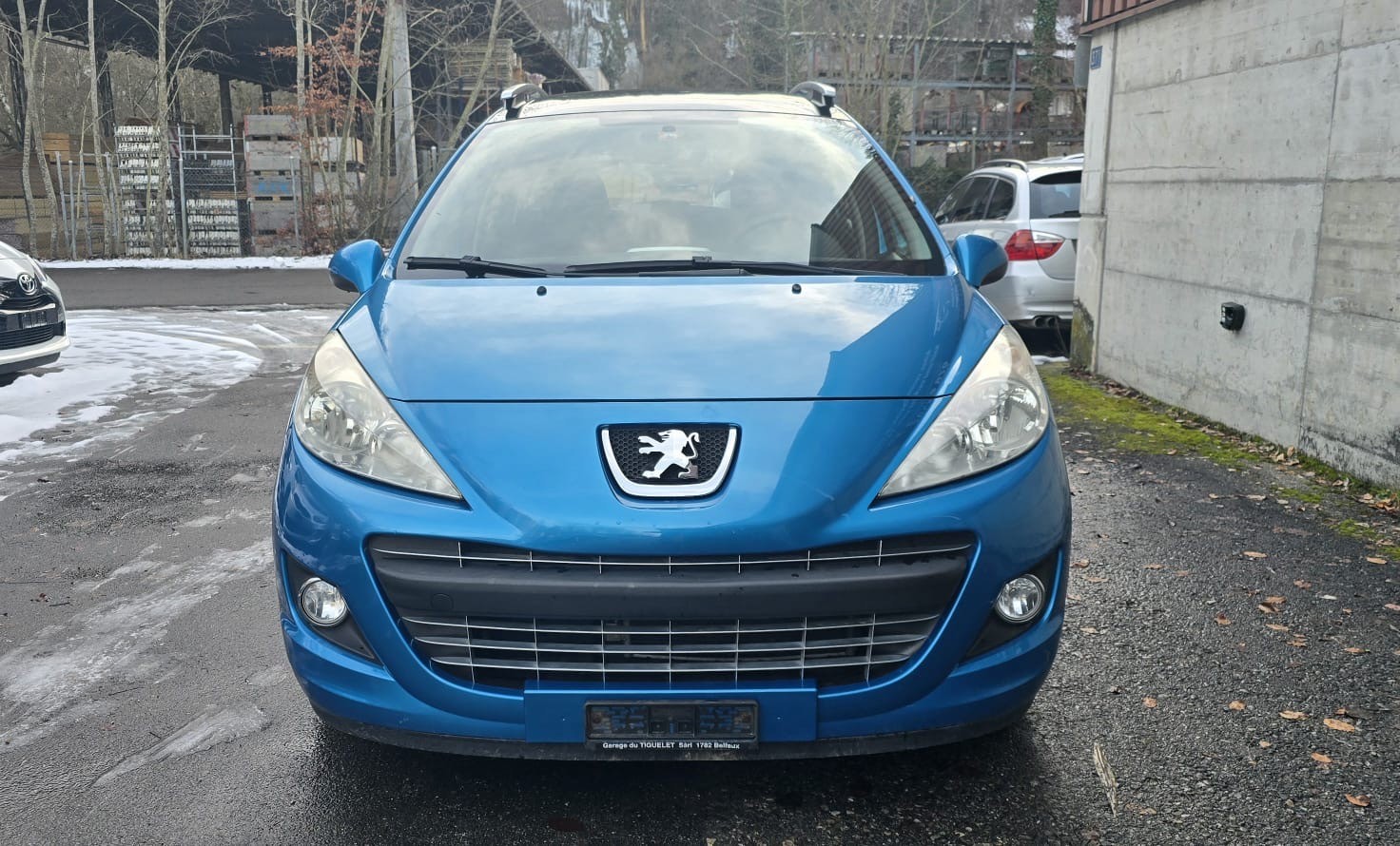PEUGEOT 207 SW 1.6 16V Active-image-1