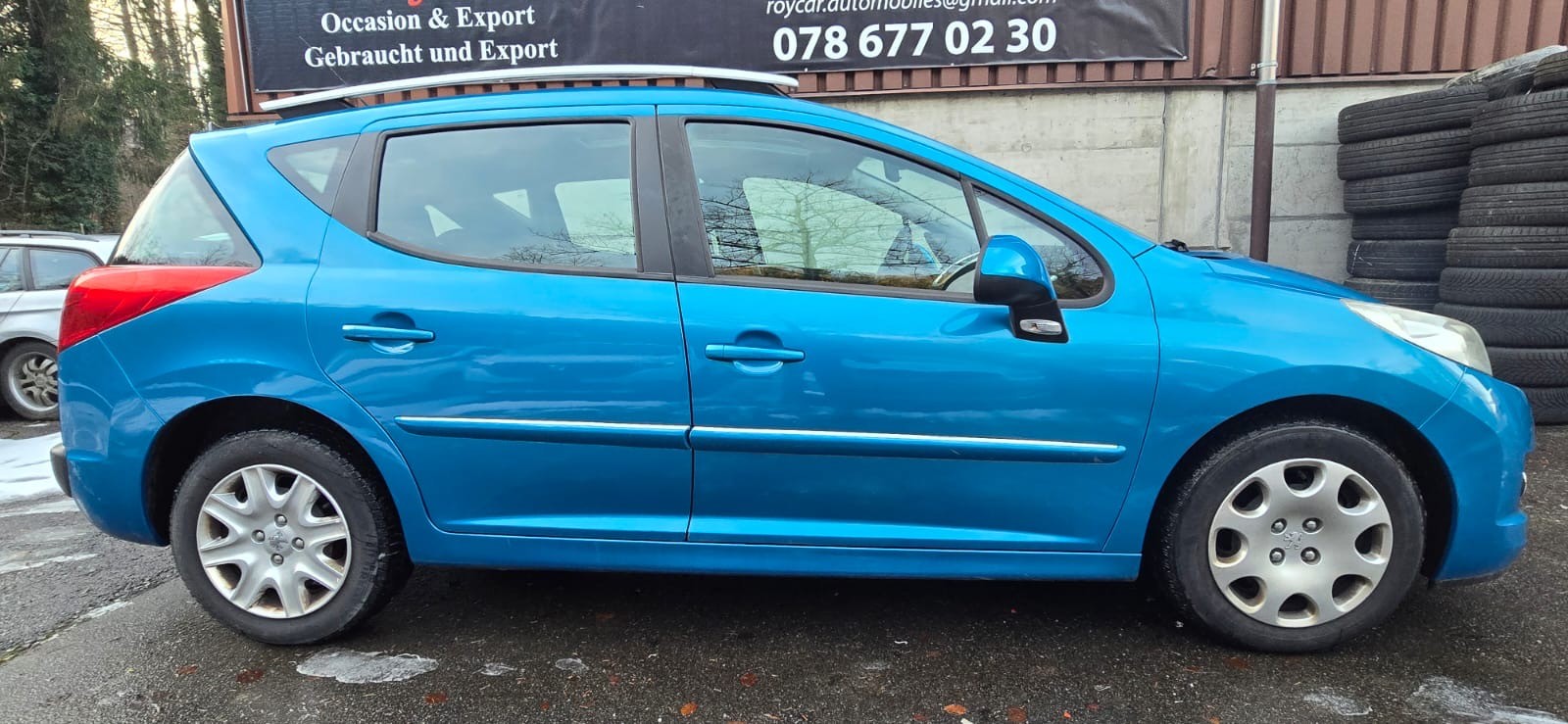 PEUGEOT 207 SW 1.6 16V Active-image-2