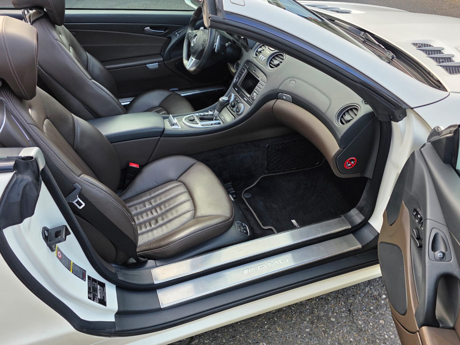 MERCEDES-BENZ SL 63 AMG Edition IWC Speedshift MCT-image-22