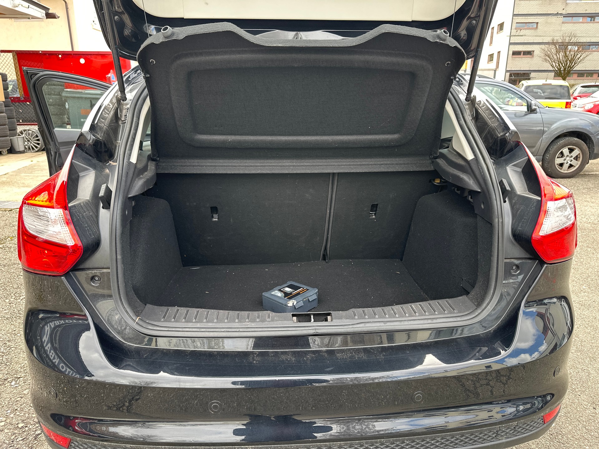 FORD Focus 1.0 SCTi Trend-image-10