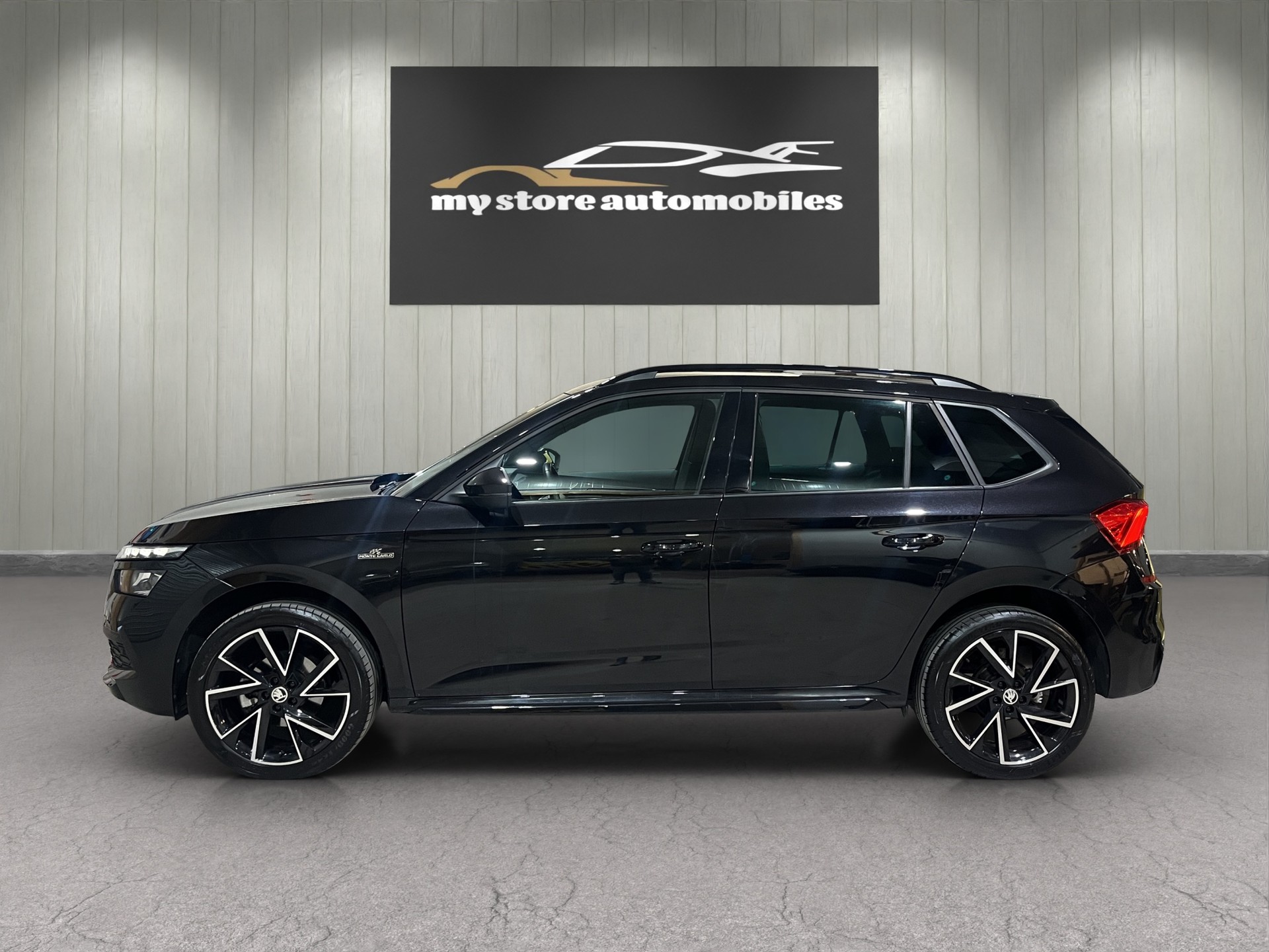 SKODA Kamiq 1.5 TSI ACT Monte Carlo DSG-image-4