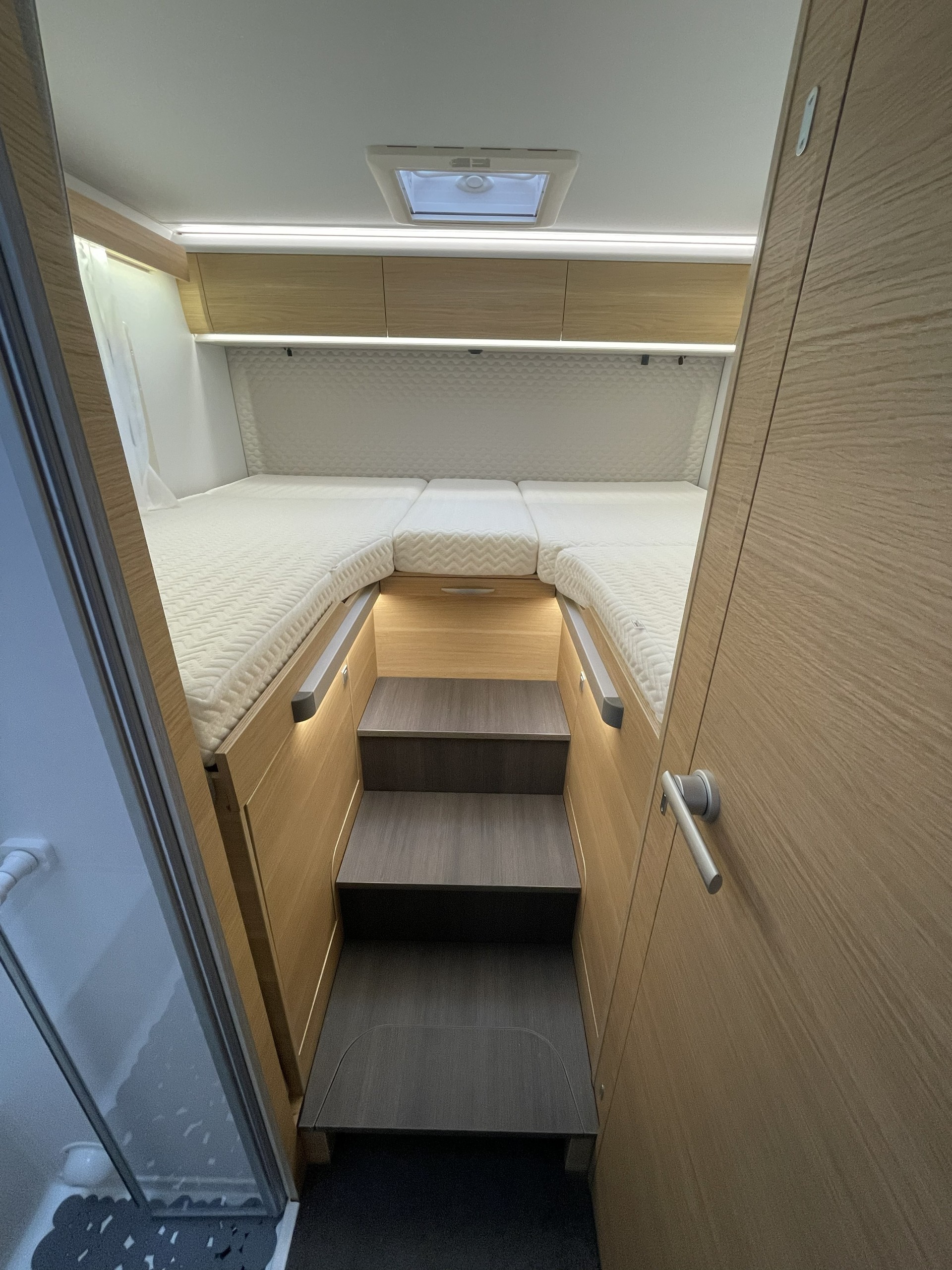 ADRIA Coral 670 DL 60 Years Deluxe-image-7