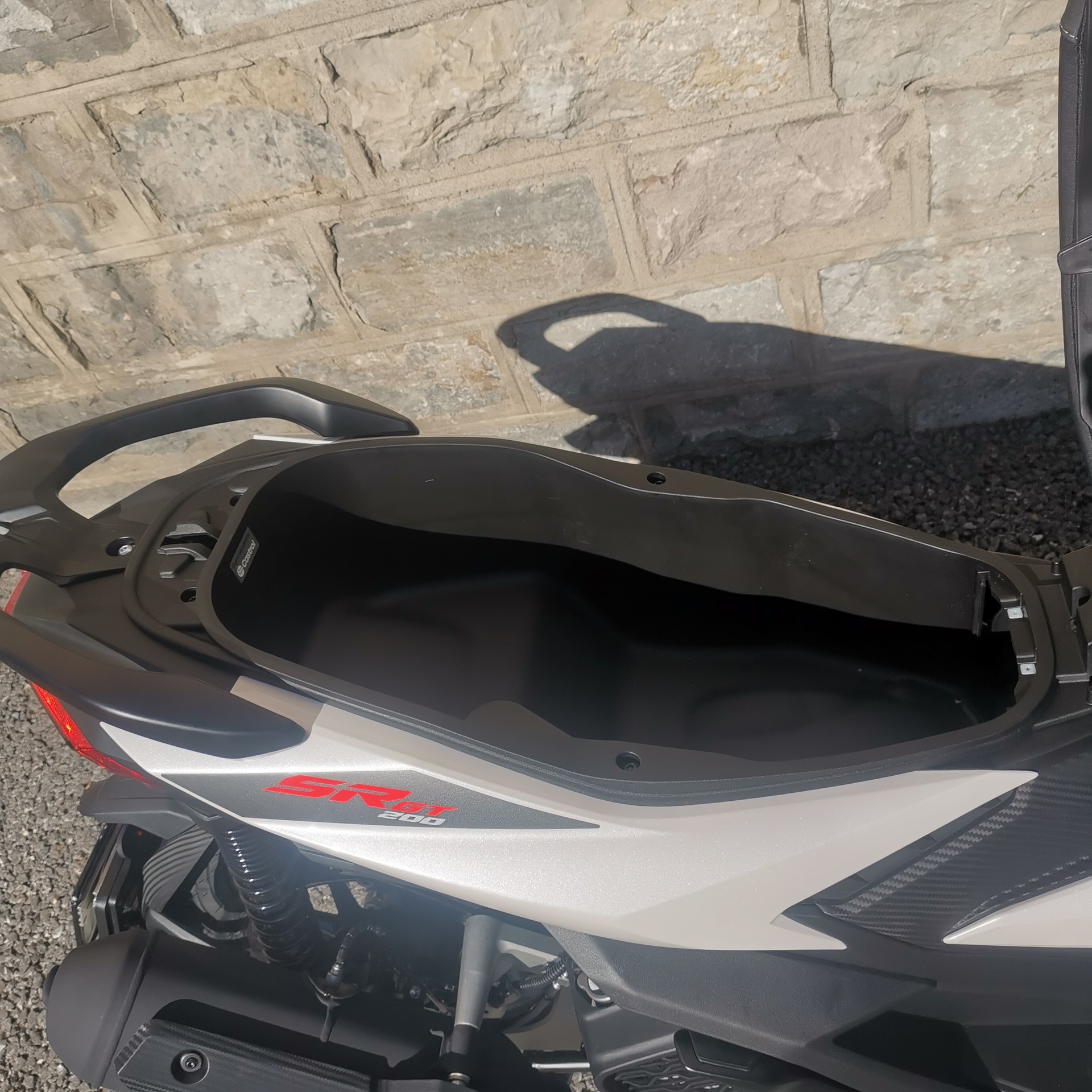 APRILIA SR 200 GT ABS E5+-image-10