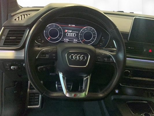 AUDI SQ5 TDI quattro-image-9
