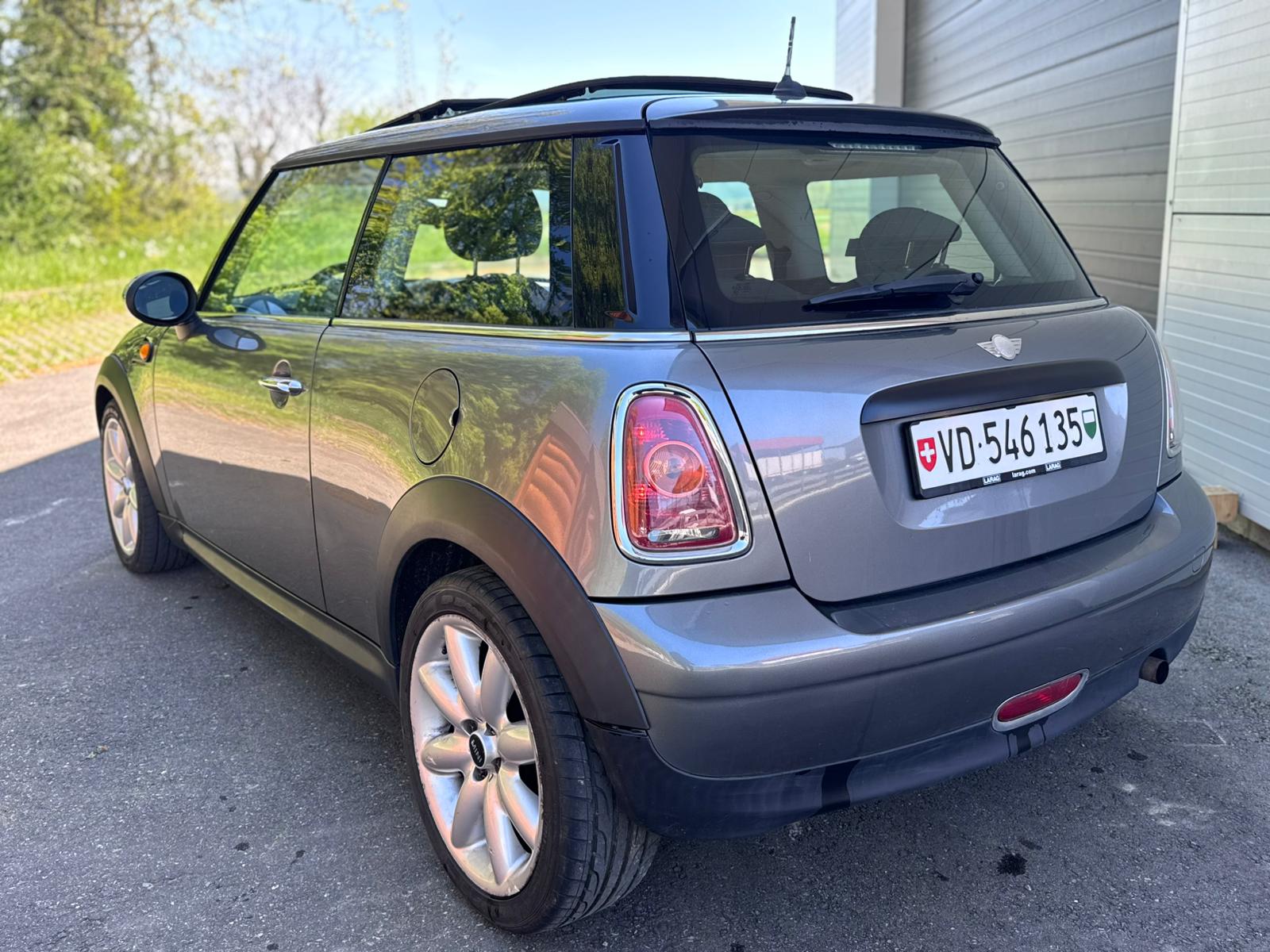 MINI One-image-13