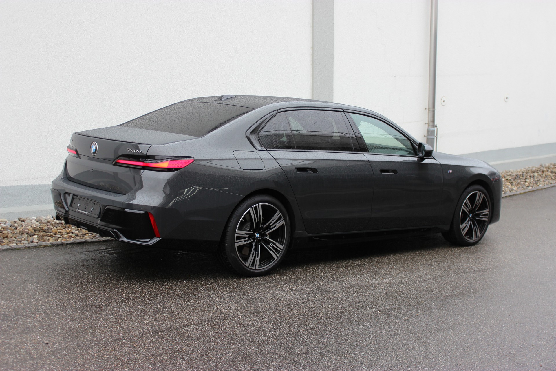 BMW 740d xDrive 48V M Sport Pro Individual DRAVITGRAU *1.9%-LEASINGAKTION*-image-7