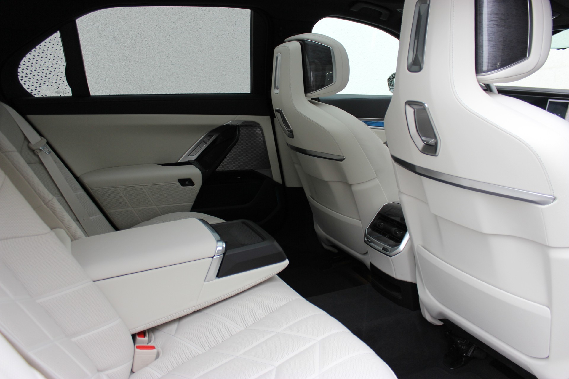 BMW 740d xDrive 48V M Sport Pro Individual DRAVITGRAU *1.9%-LEASINGAKTION*-image-5