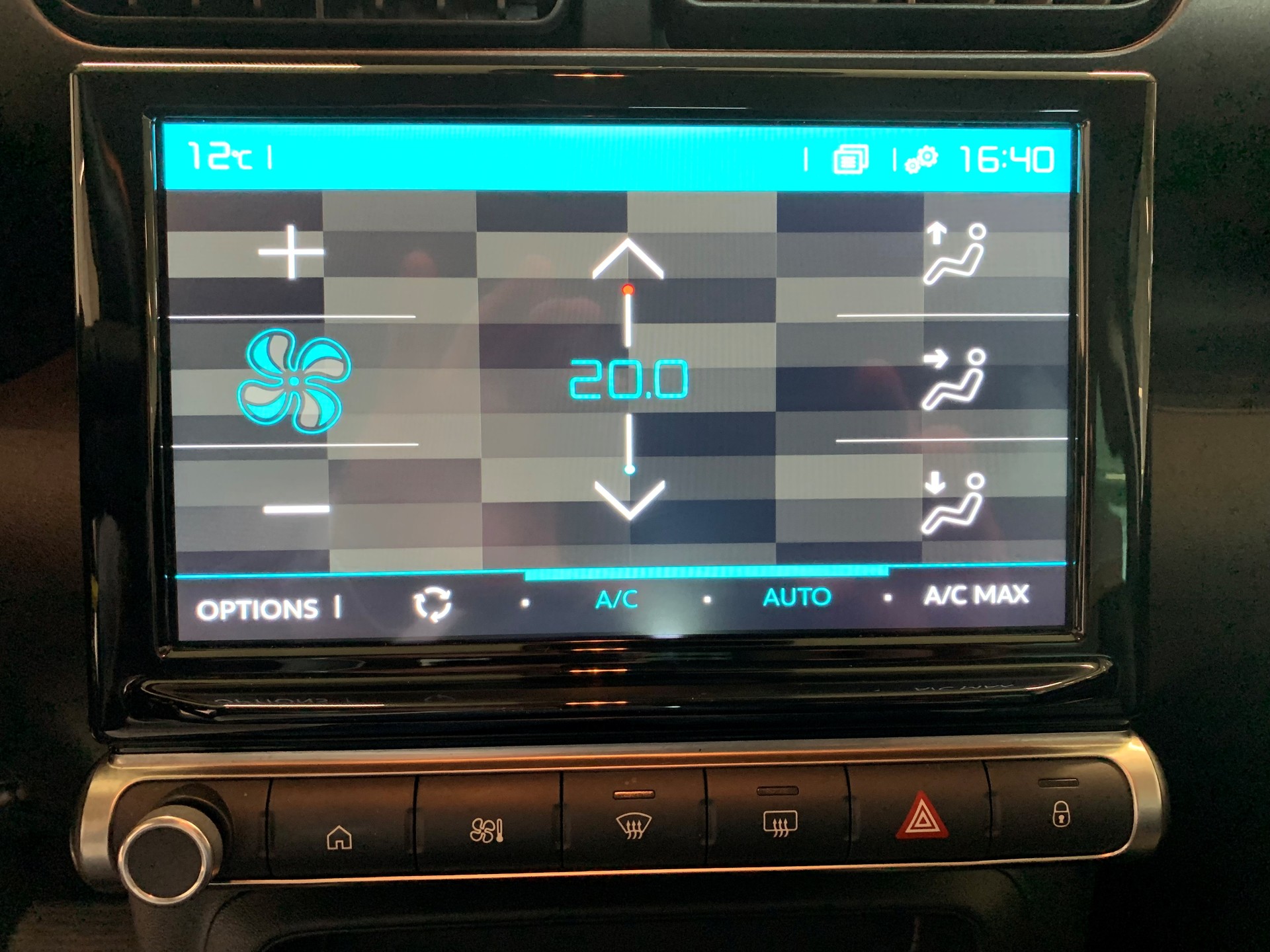 CITROEN C3 Aircross 1.2i PureTech Swiss Edition EAT6-image-12
