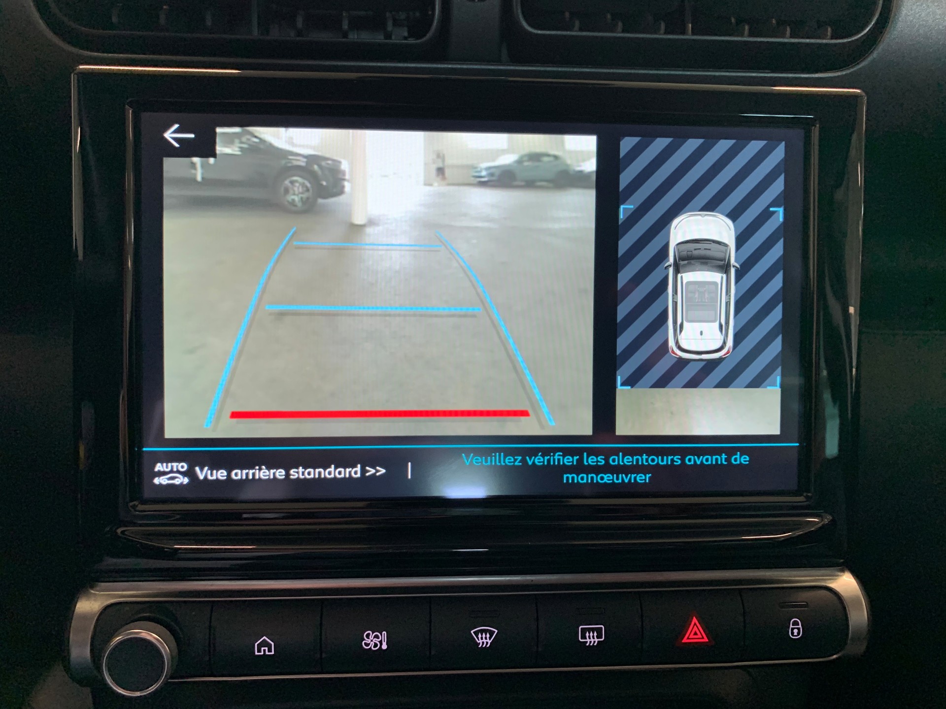 CITROEN C3 Aircross 1.2i PureTech Swiss Edition EAT6-image-14