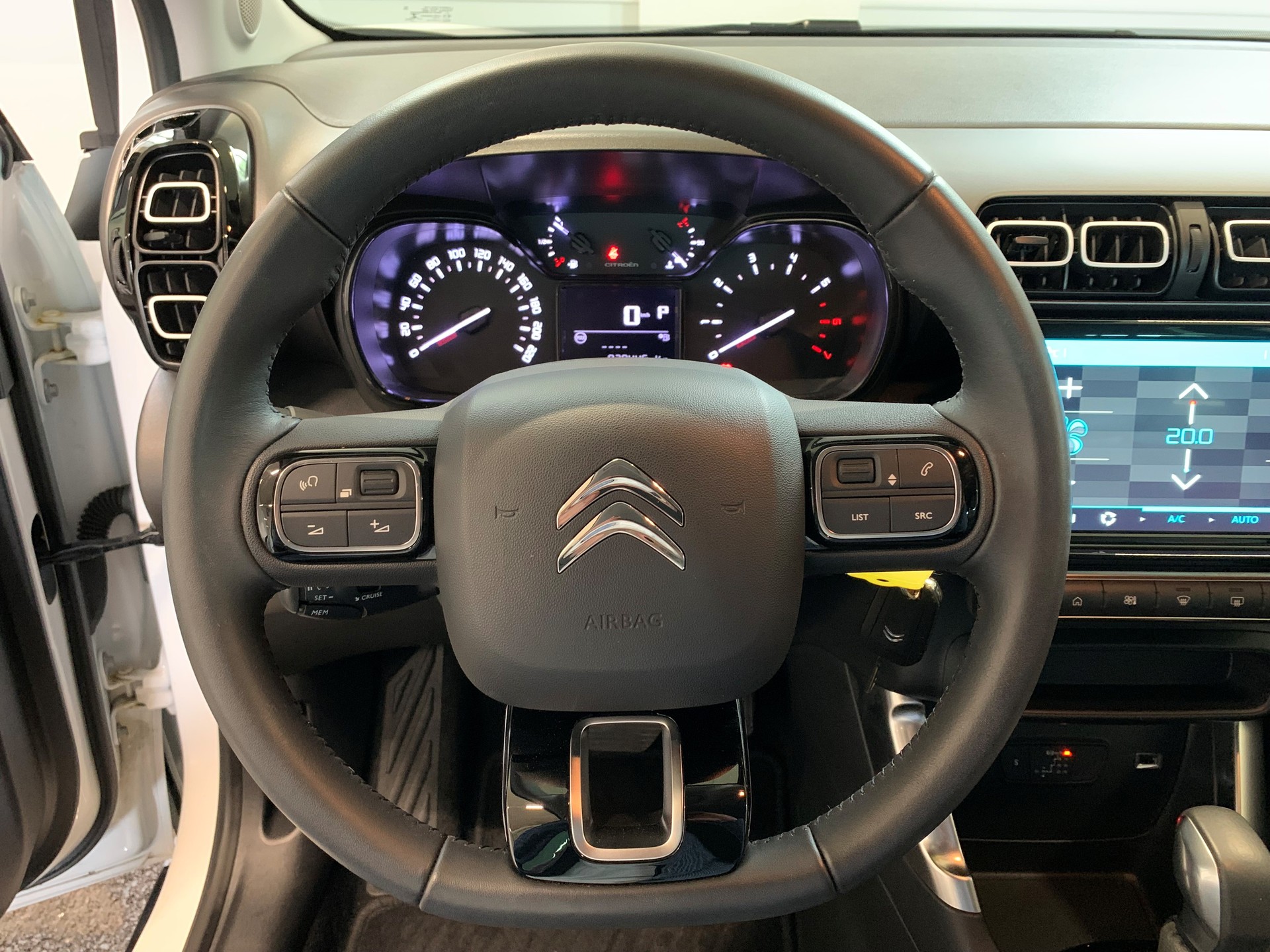 CITROEN C3 Aircross 1.2i PureTech Swiss Edition EAT6-image-11