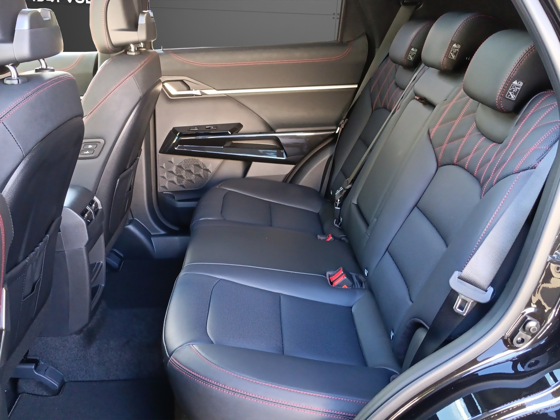 KGM-SsangYong Actyon 1.5 T GDI First Edition 4WD Panorama-image-11