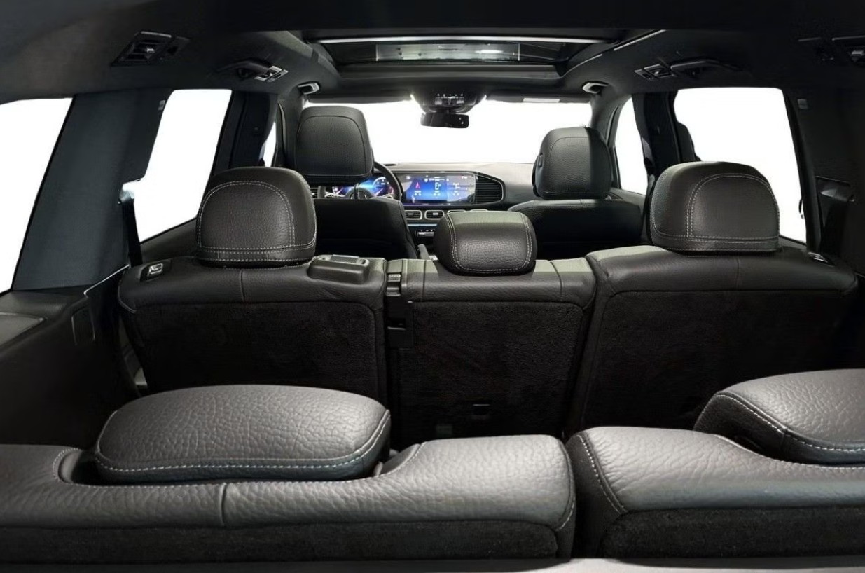 MERCEDES-BENZ GLS 450 d 4Matic 9G-Tronic - 7 Sitzer-image-15