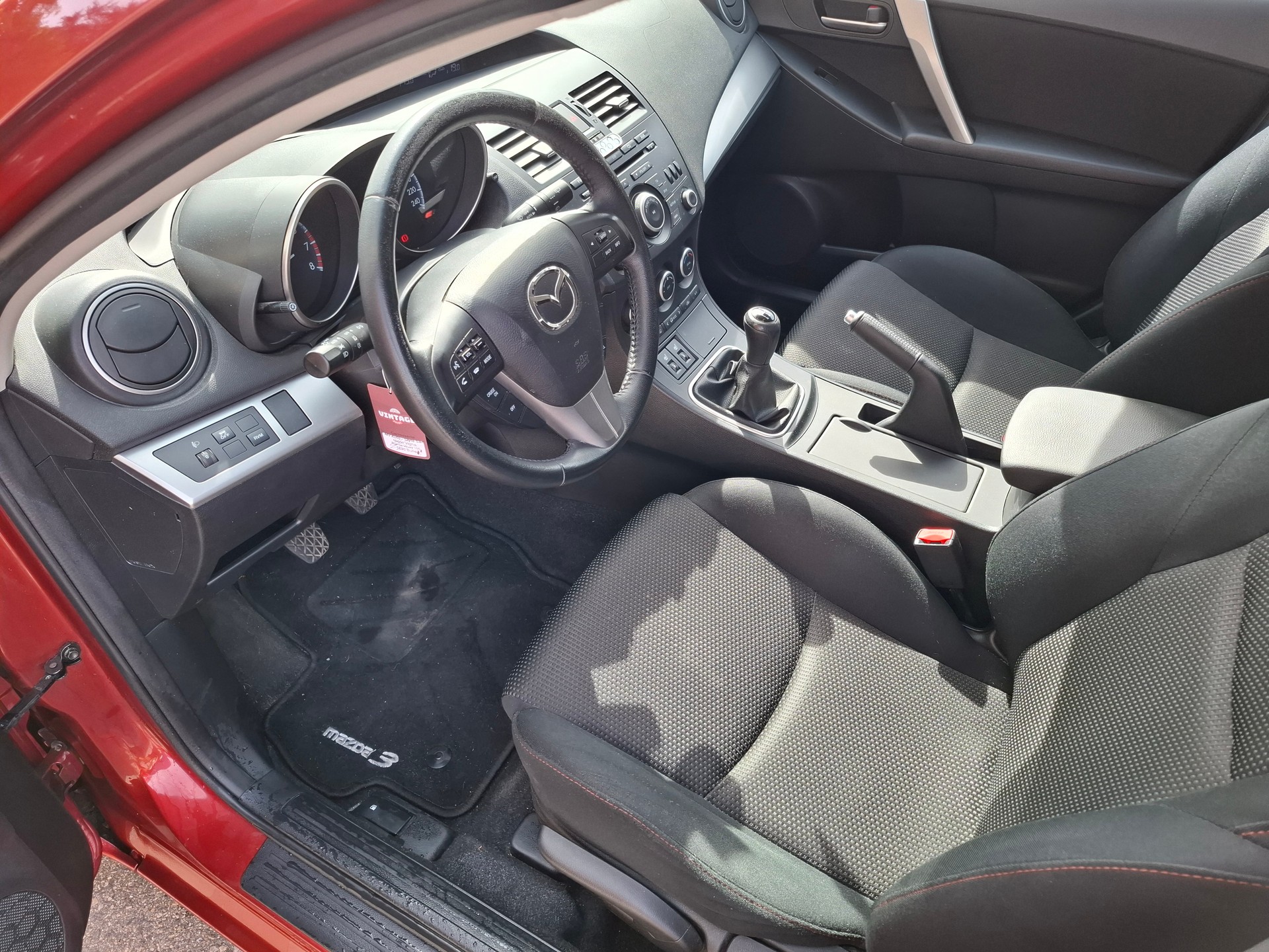 MAZDA 3 1.6 16V Confort-image-7