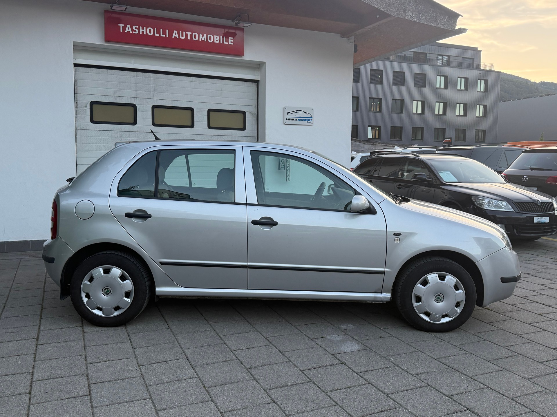 SKODA Fabia 1.4 16V Comfort-image-7