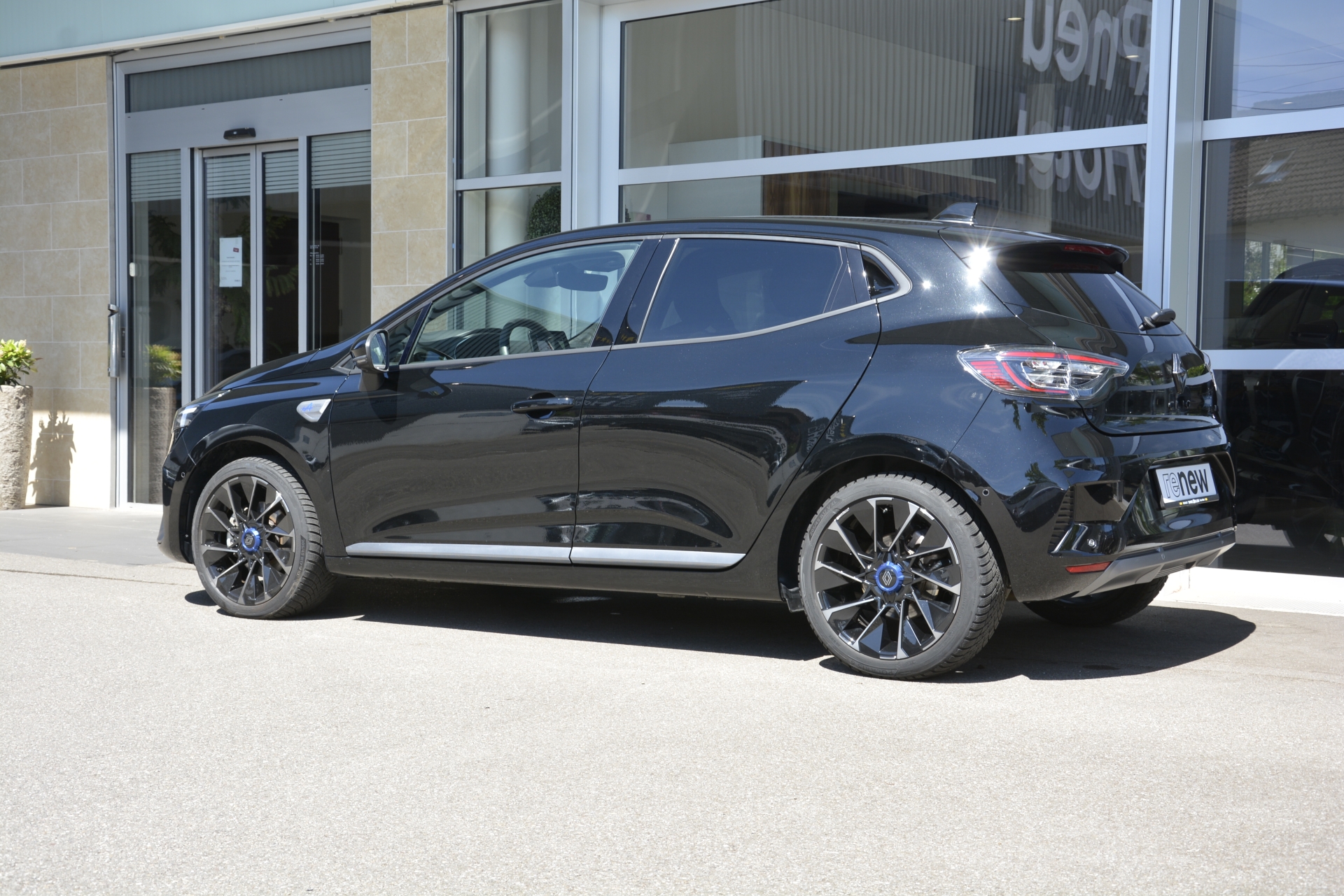 RENAULT Clio 1.6 E-Tech esprit Alpine-image-3