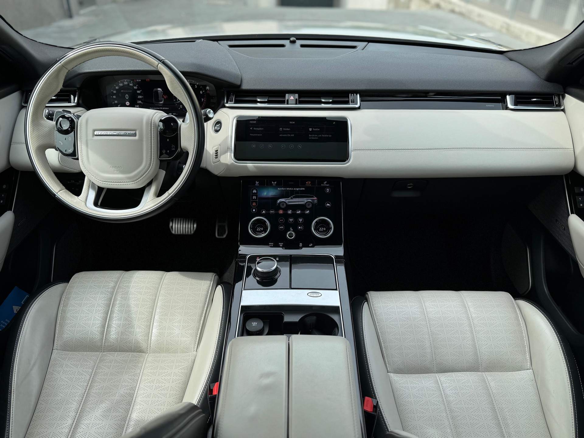 LAND ROVER LAND ROVER Range Rover Velar P 300 R-Dynamic HSE *CH-Fahrzeug*Panorama*Head-Up-image-12
