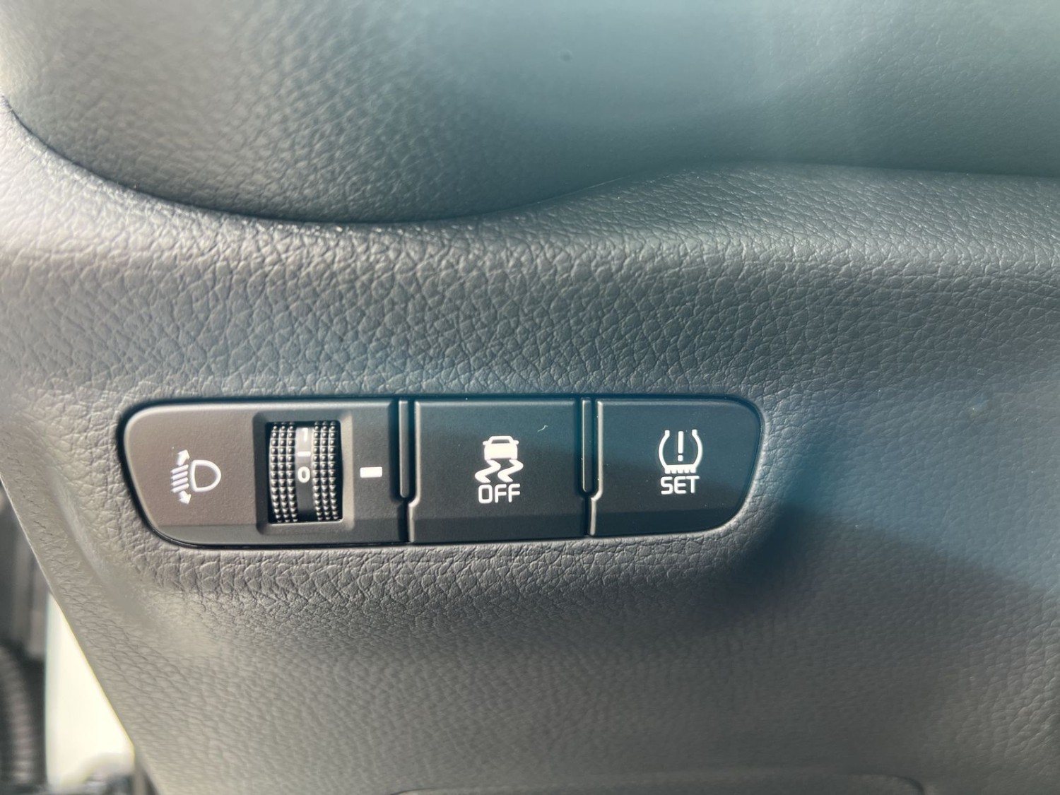 KIA Picanto 1.0 GDi First Edition-image-14