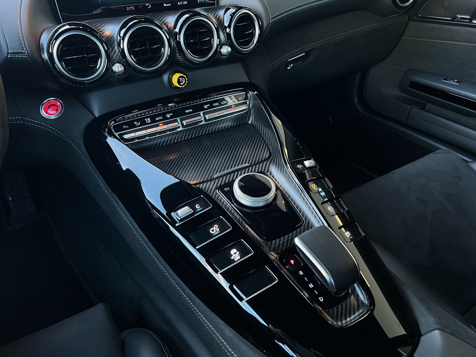 MERCEDES-BENZ AMG GT R Pro-image-11