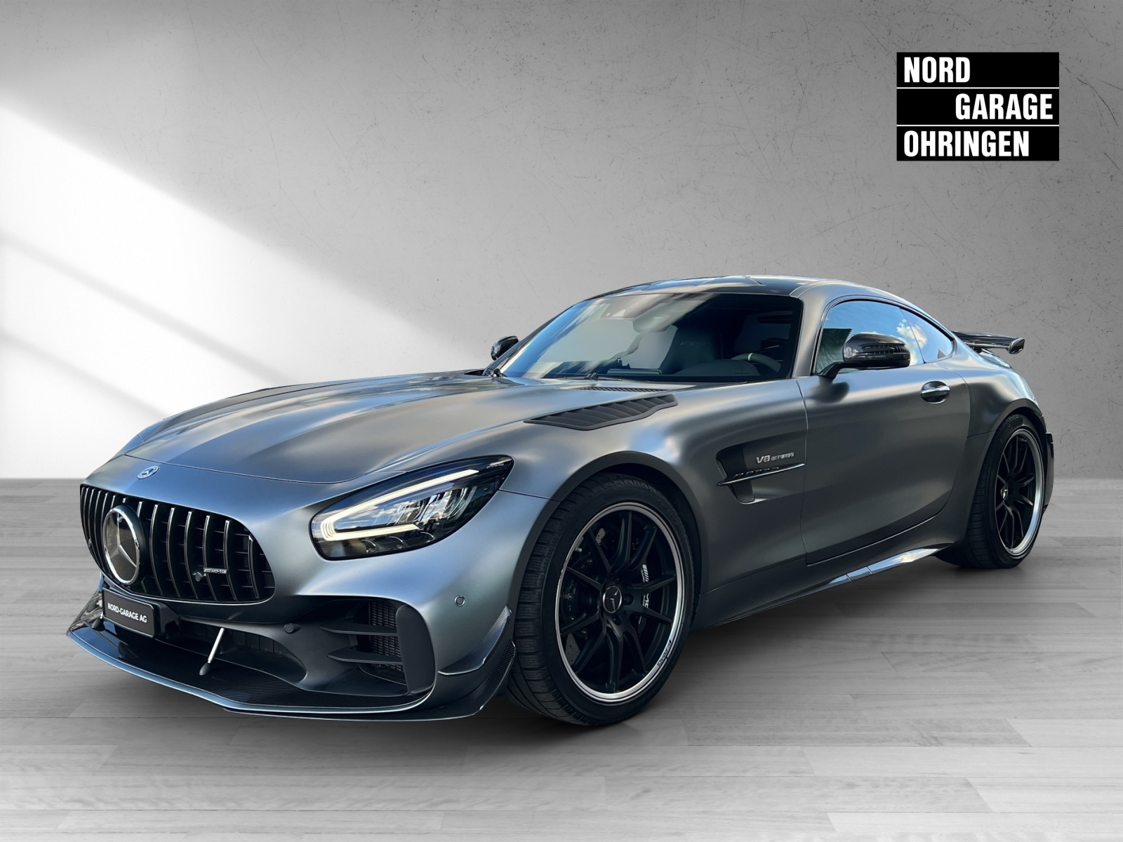 MERCEDES-BENZ AMG GT R Pro