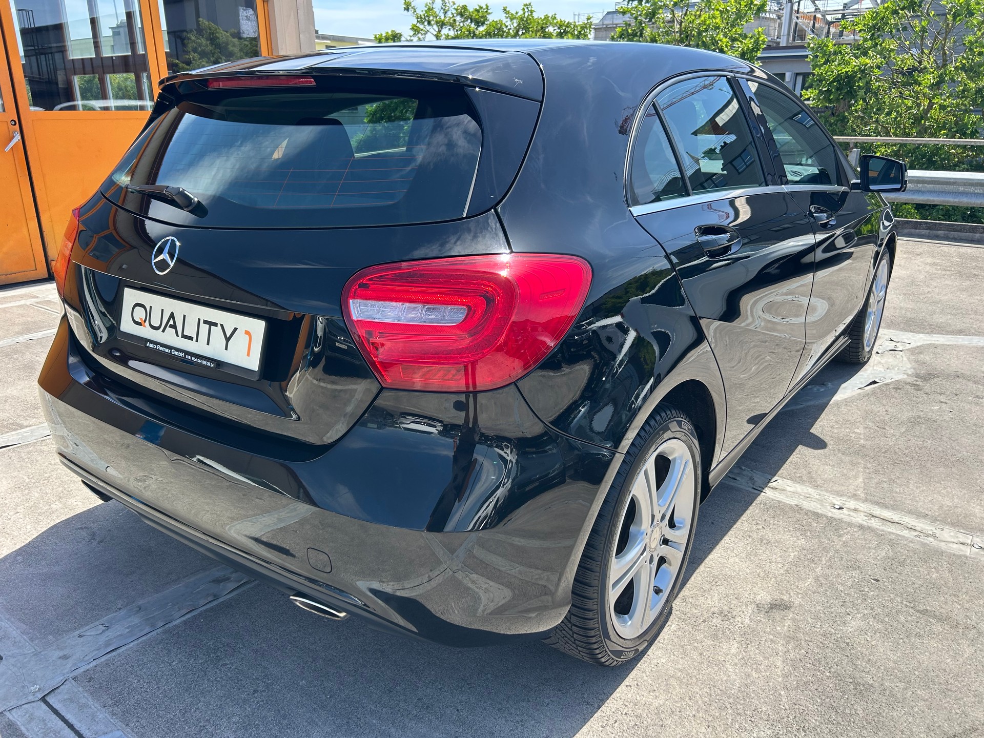 MERCEDES-BENZ A 160 CDI Urban 7G-DCT-showroom-element-3