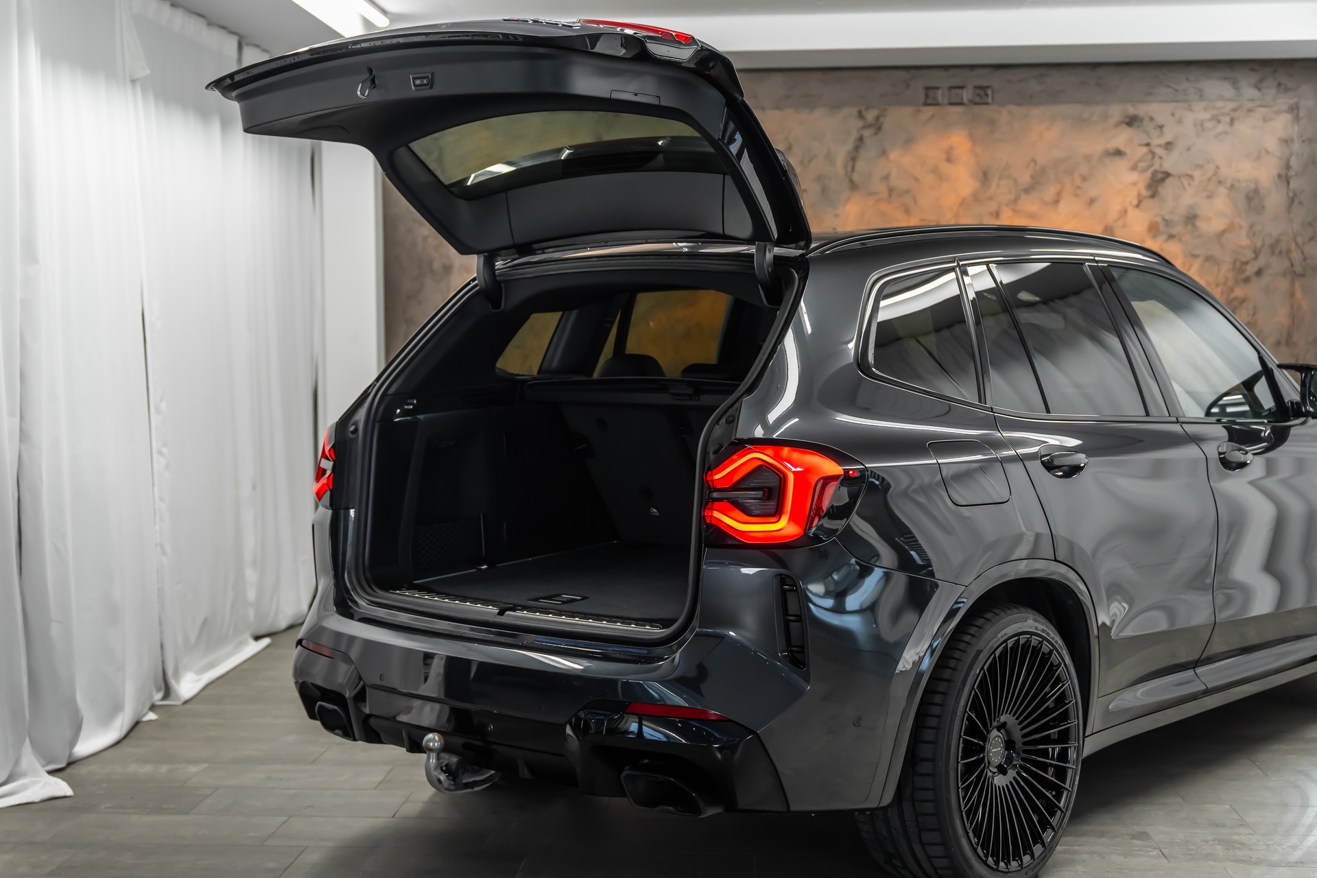 BMW X3 xDrive 48V M40d *Facelift *Laser*Panorama*Fahrassist*21"*-image-7